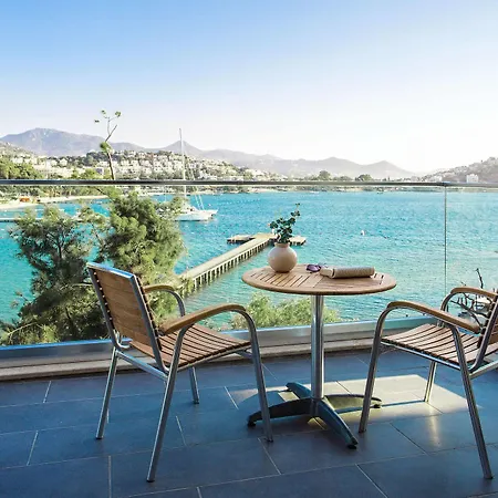 Mare Hotel 3*