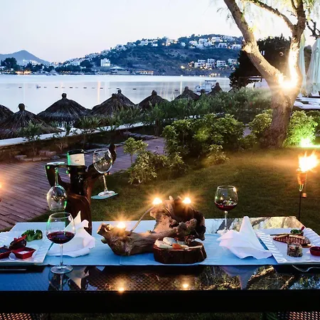 Mare Hotel 3*
